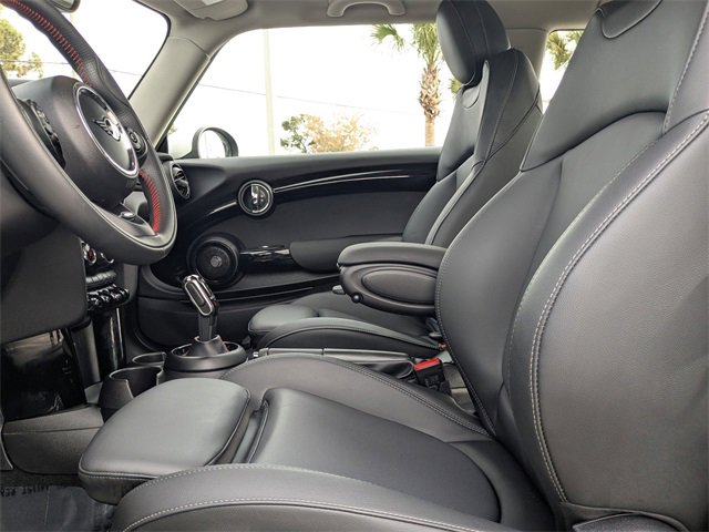 Used 2021 MINI Cooper S w/ Premium Package image 20