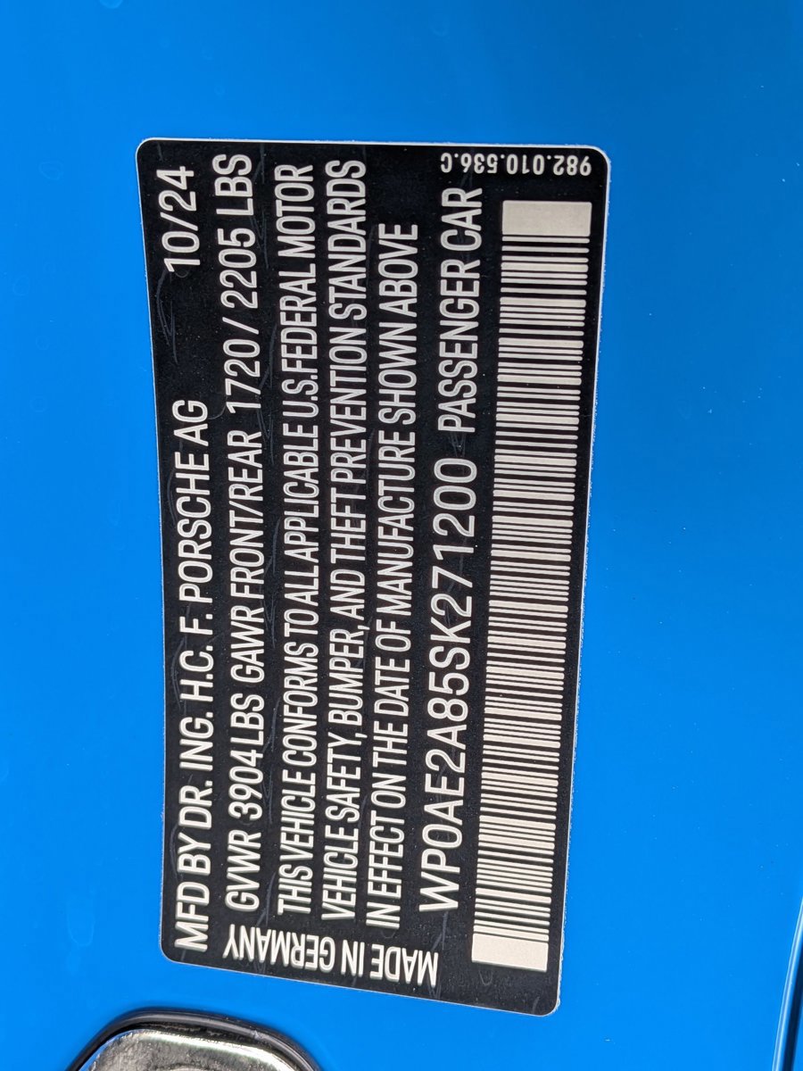 Certified 2025 Porsche 718 Cayman GT4 RS image 30