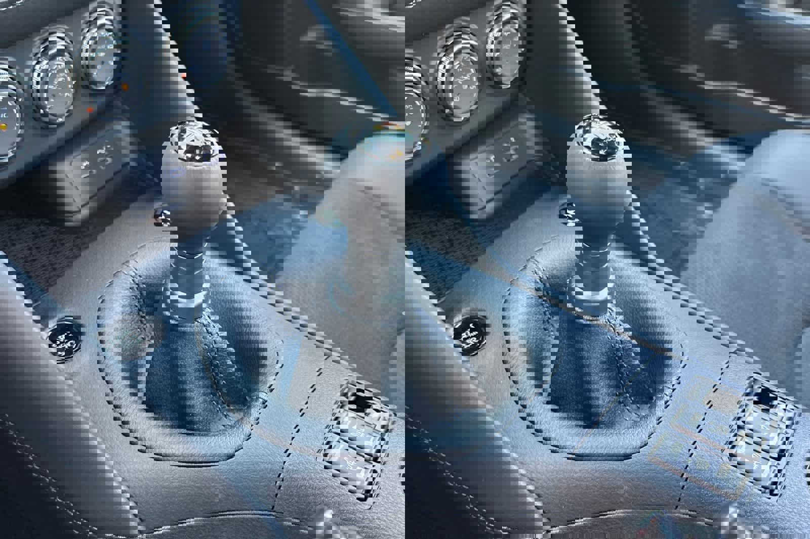 New 2025 Nissan Z Performance w/ Floor Mat Package image 21