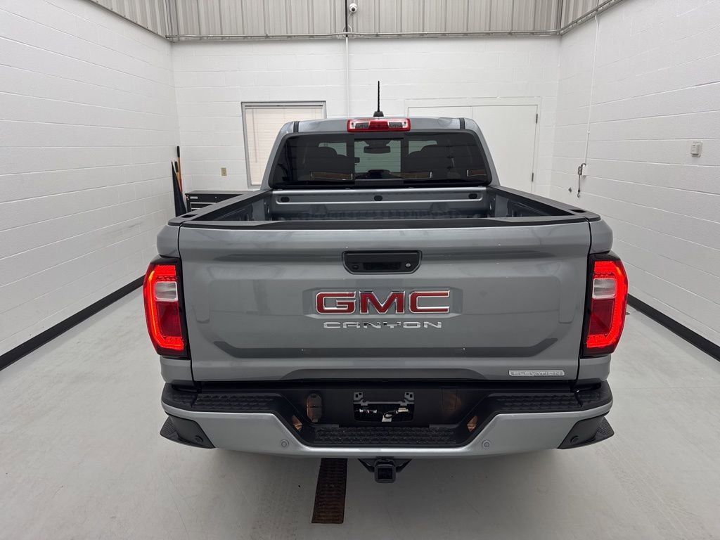 New 2025 GMC Canyon Elevation w/ Convenience Package image 5