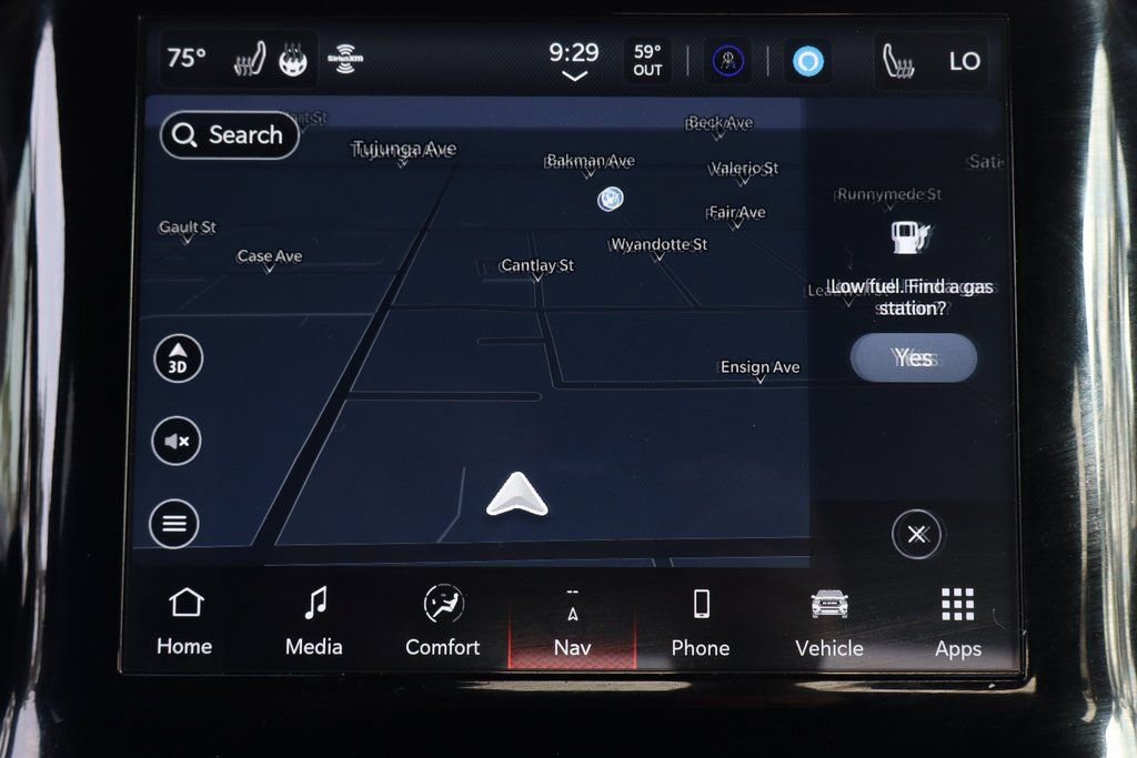 Used 2024 RAM 1500 Laramie image 33