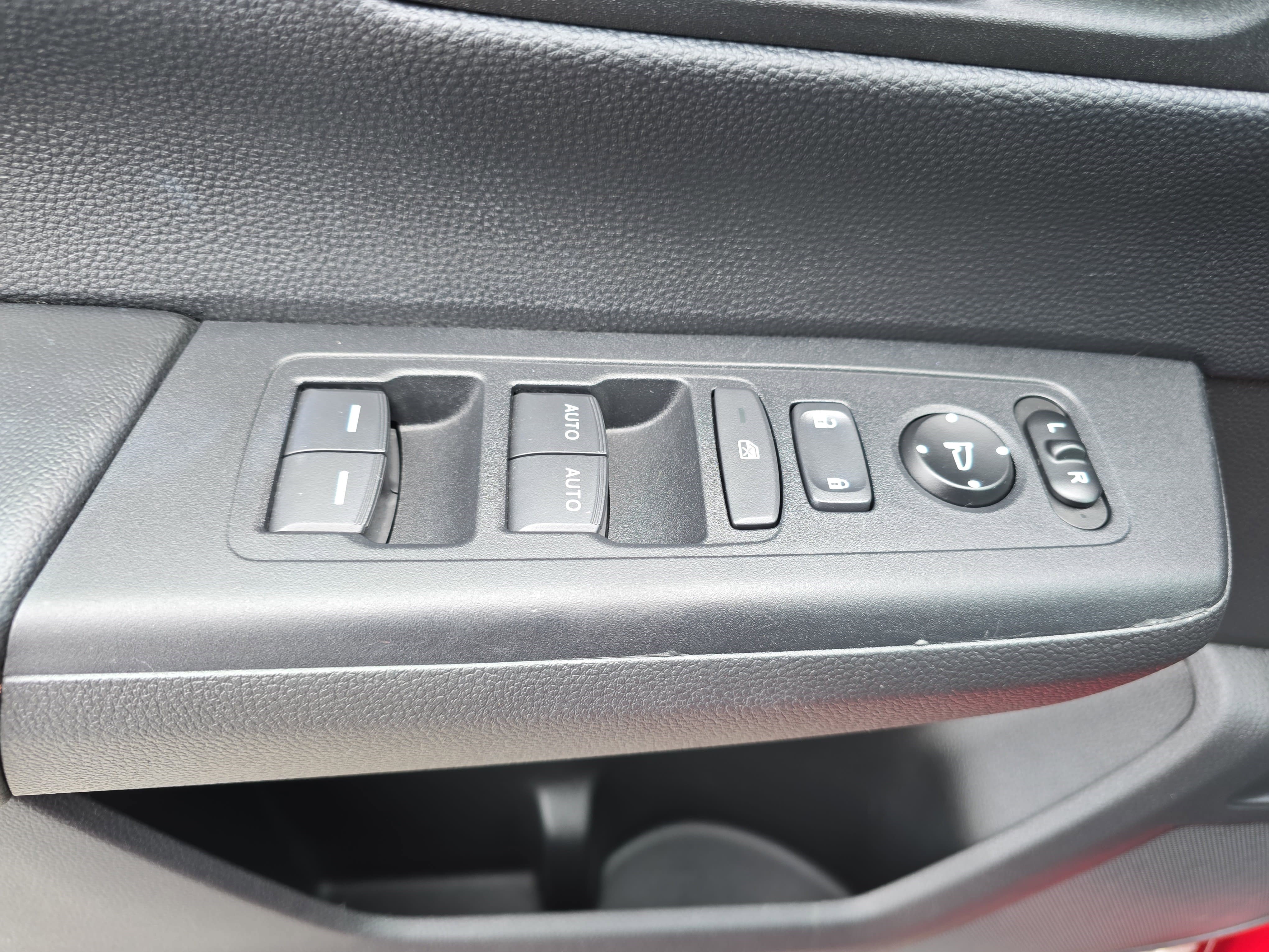 Certified 2023 Honda CR-V Sport image 25