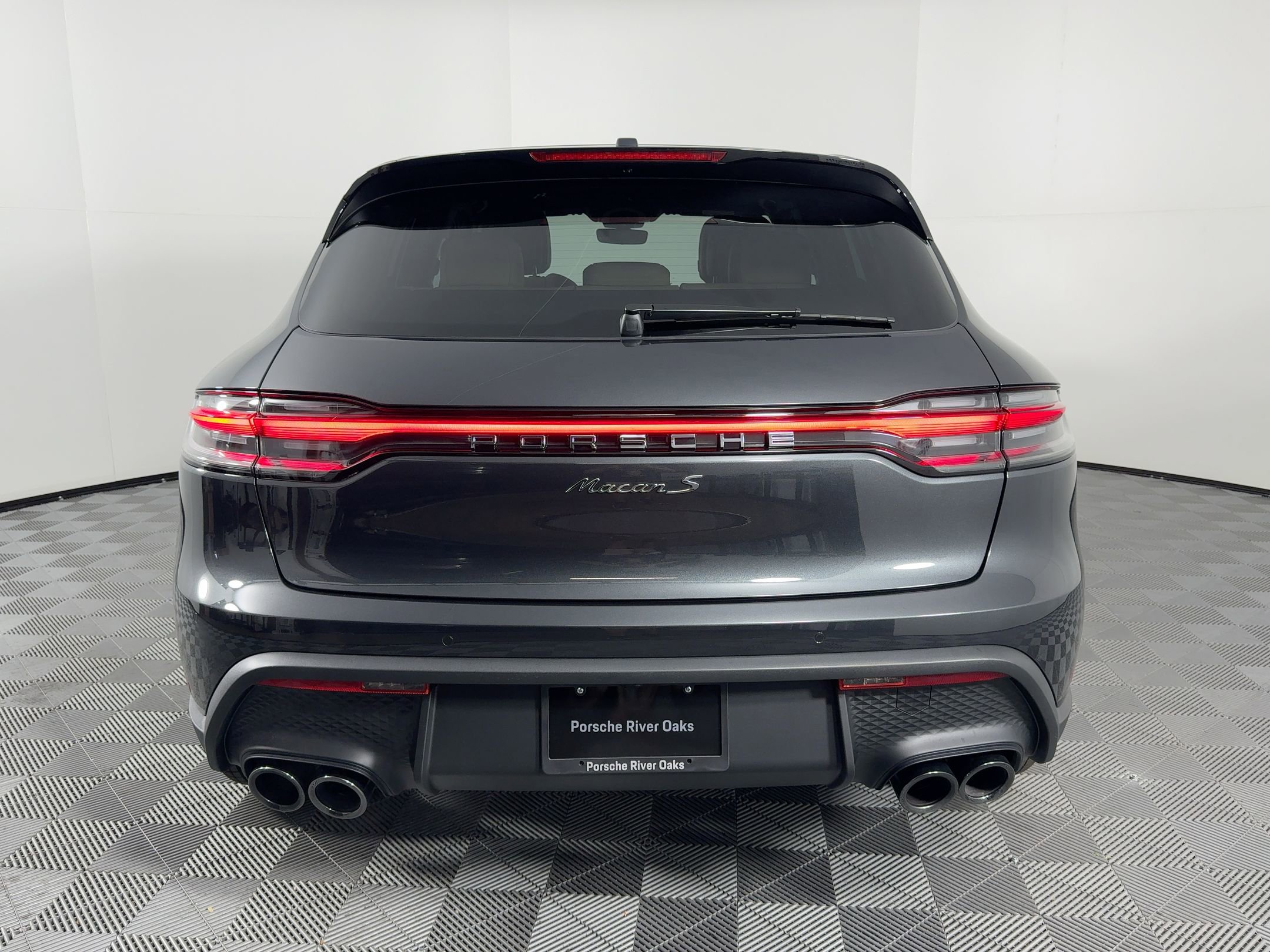 Used 2026 Porsche Macan S image 10