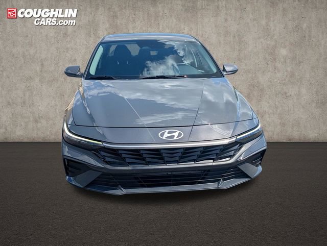 Used 2024 Hyundai Elantra SEL FWD video 2
