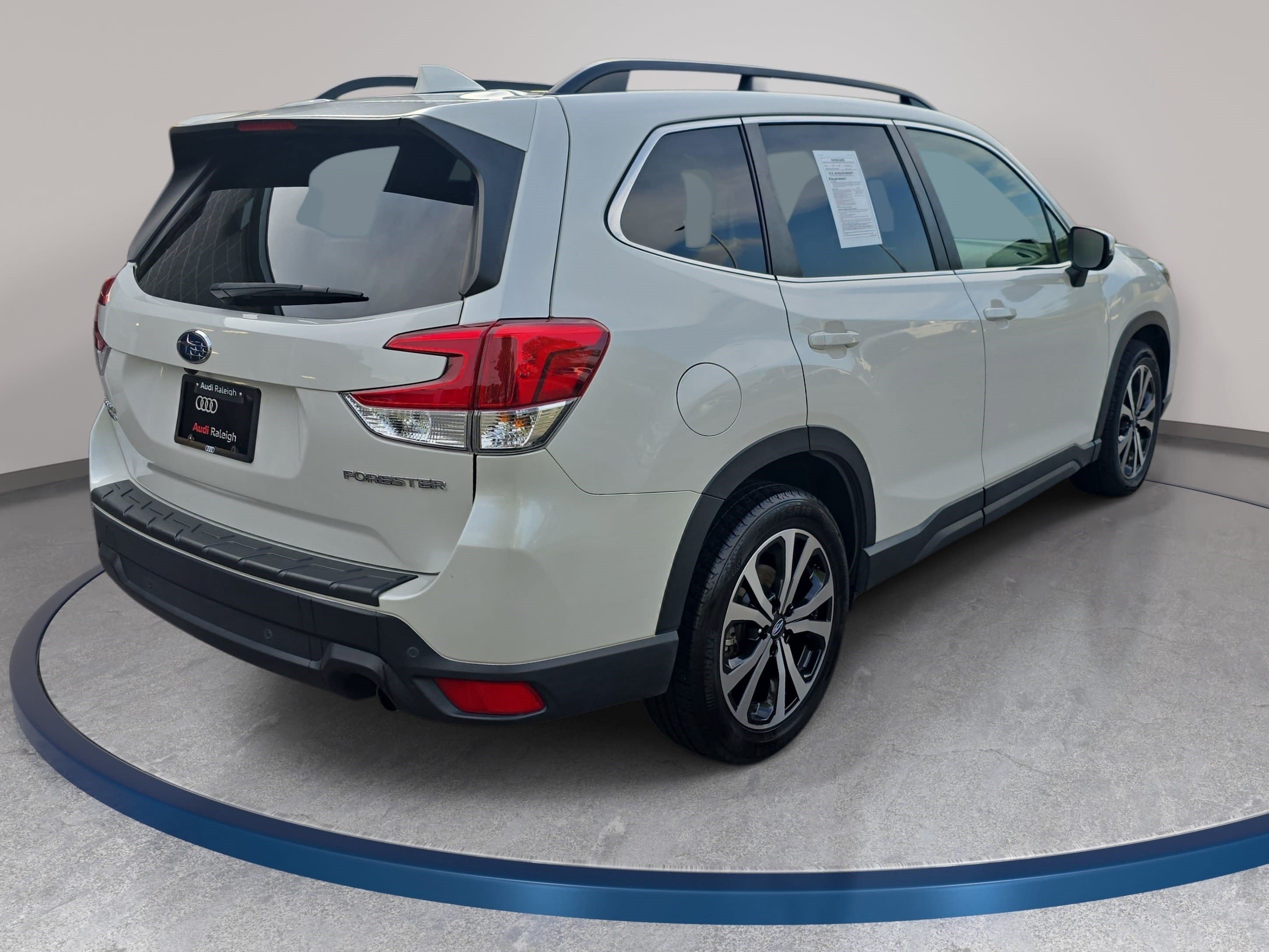Used 2020 Subaru Forester Limited w/ Popular Package #3 AWD/4WD image 5
