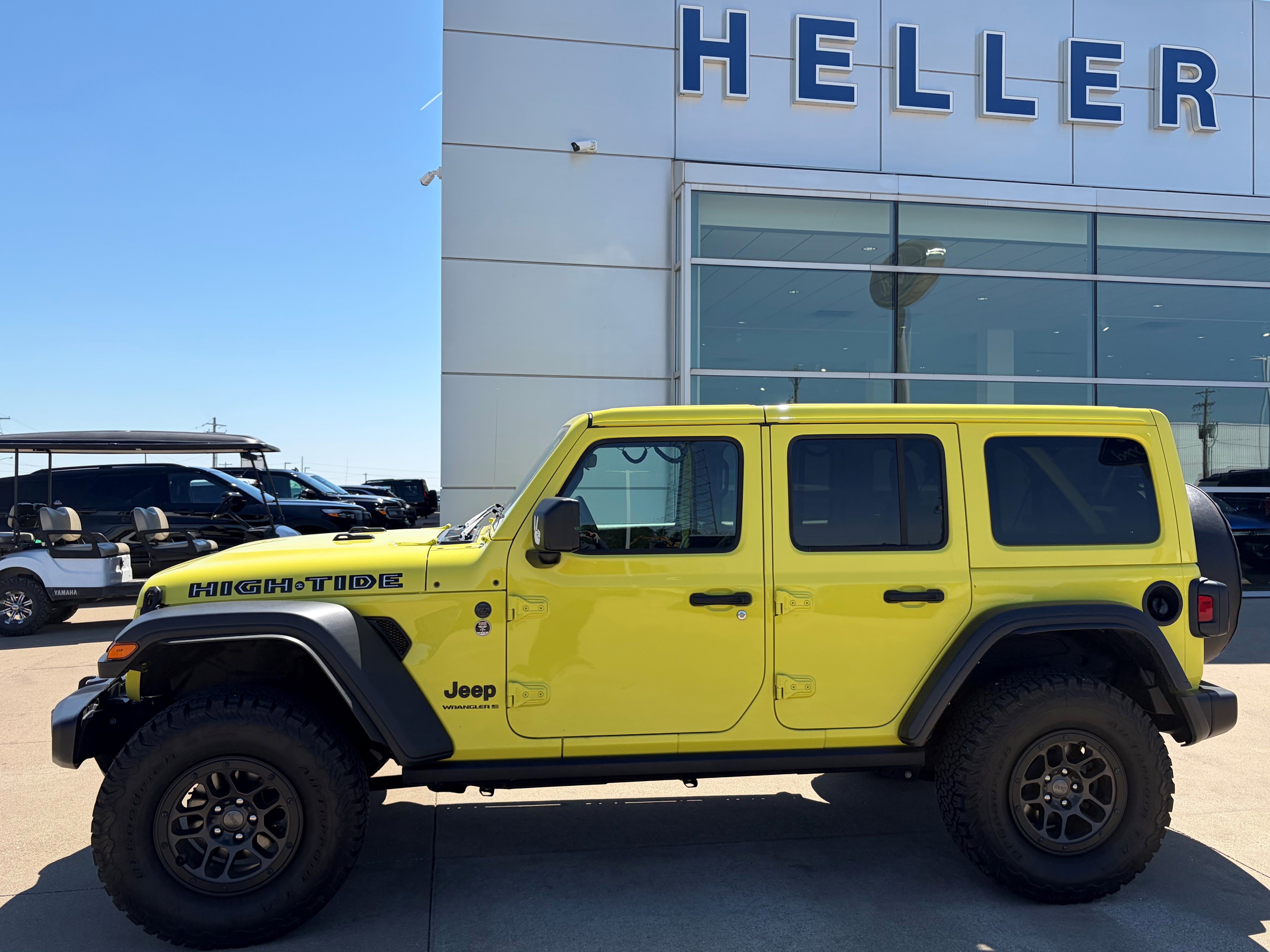 Used 2023 Jeep Wrangler Unlimited Sport AWD/4WD image 3