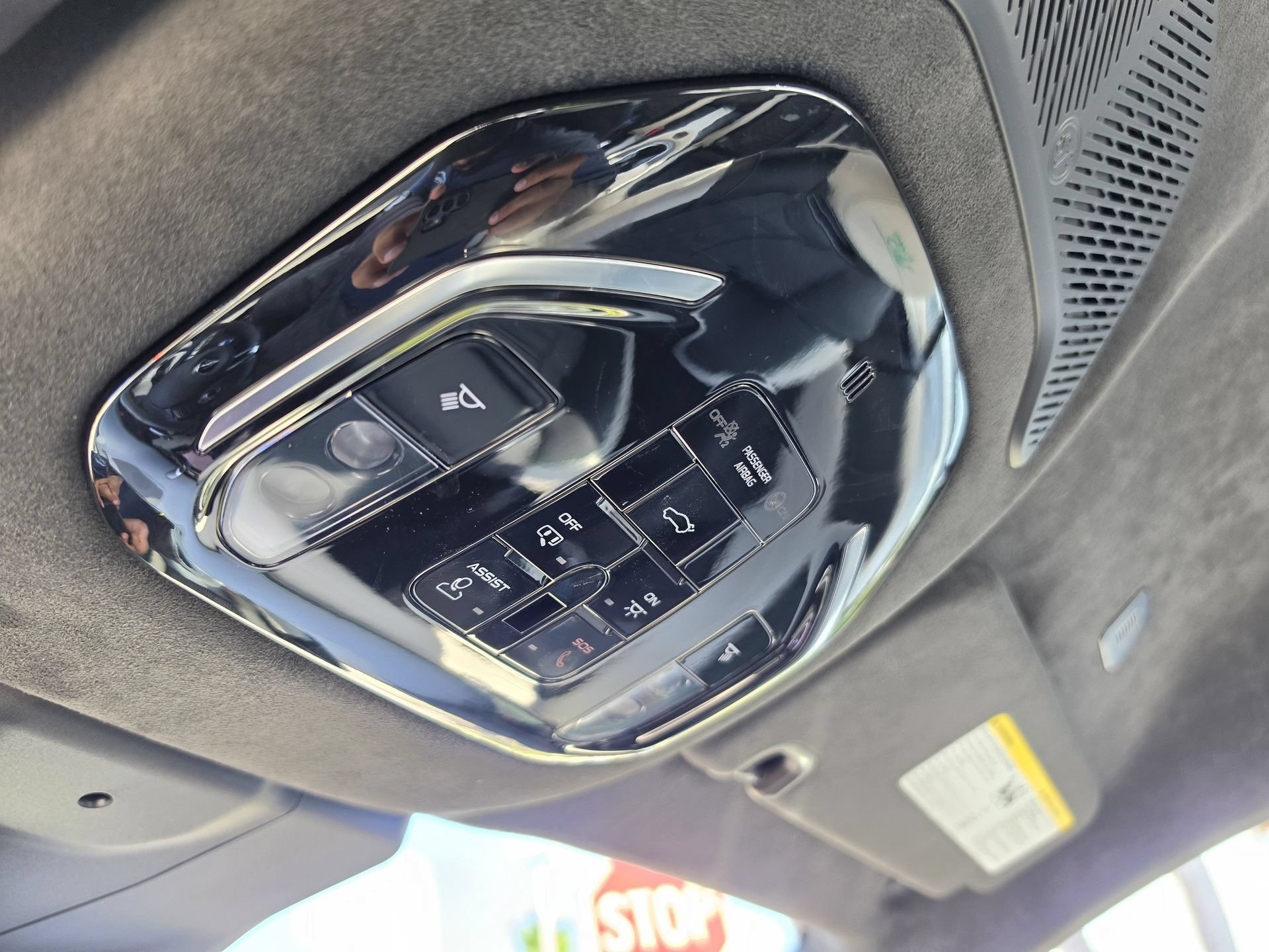 Used 2024 Maserati GranTurismo Trofeo AWD/4WD image 35