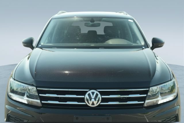 Used 2021 Volkswagen Tiguan SE AWD/4WD image 42