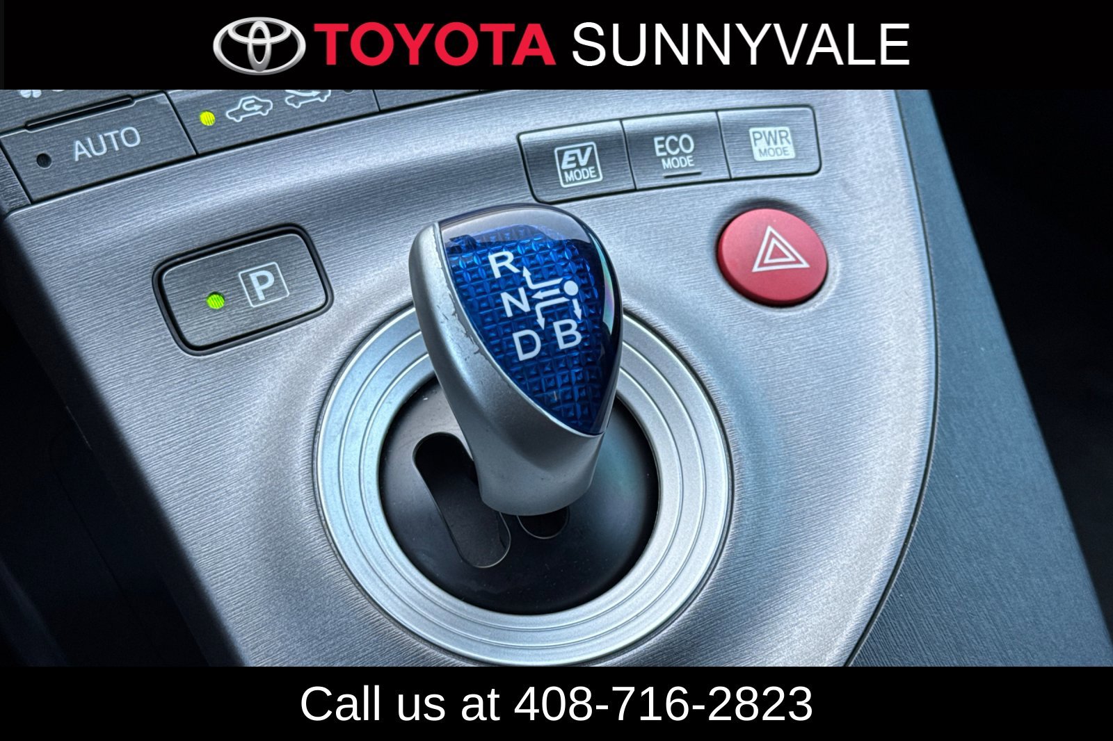 Used 2013 Toyota Prius Five FWD image 22