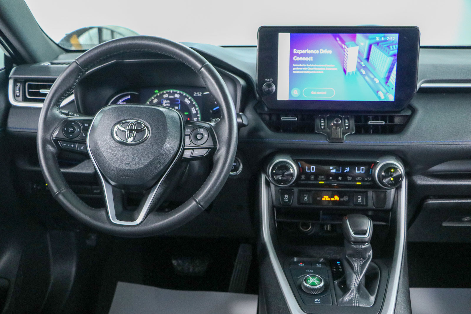 Used 2024 Toyota RAV4 XSE image 17