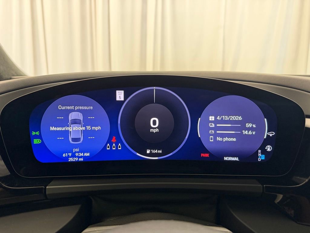 Certified 2025 Porsche Macan Turbo Electric image 16