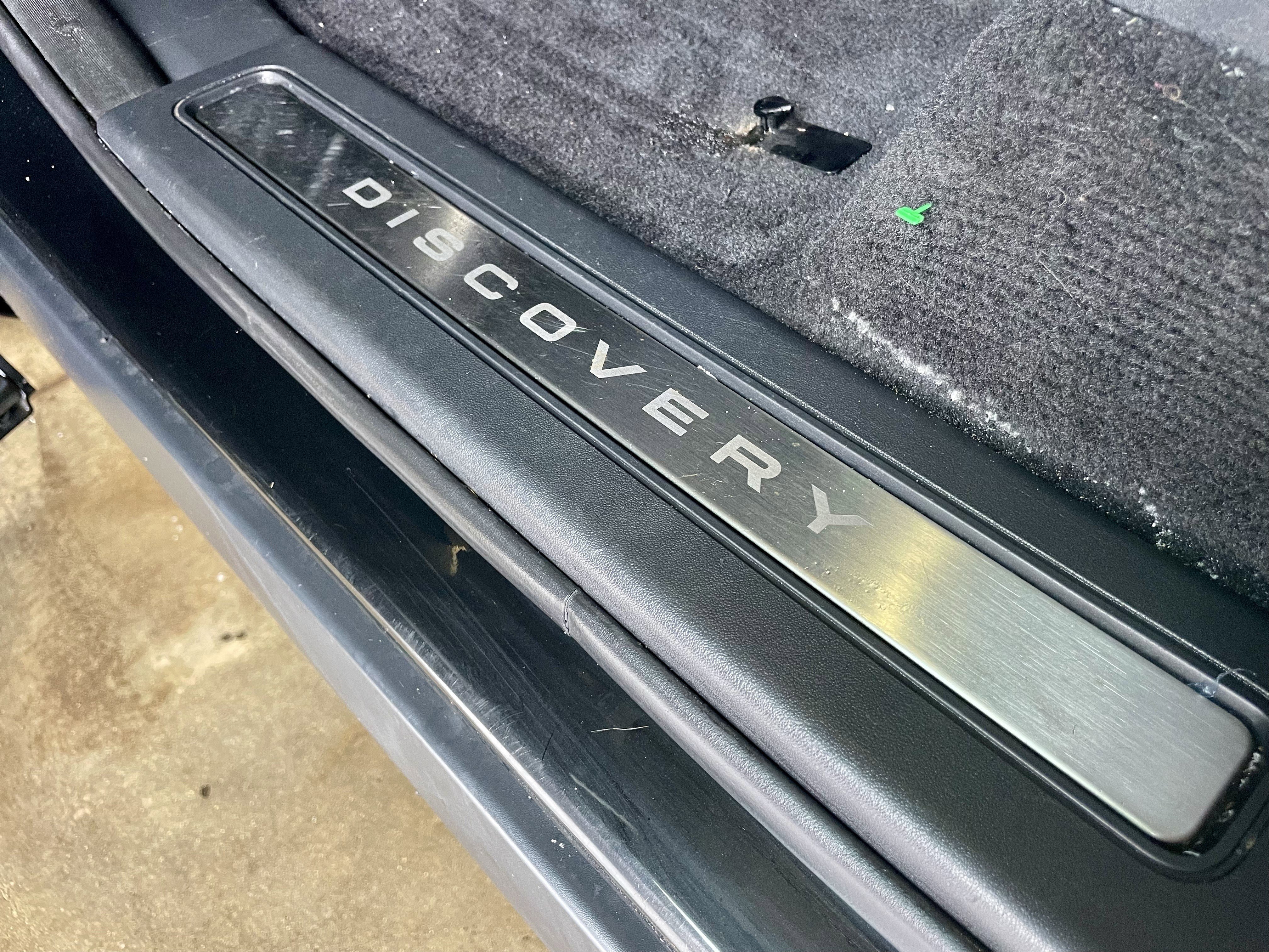 Used 2024 Land Rover Discovery Dynamic SE image 43