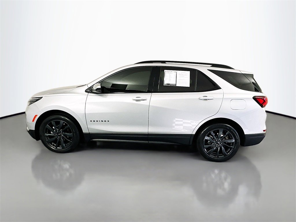 Used 2022 Chevrolet Equinox RS image 4