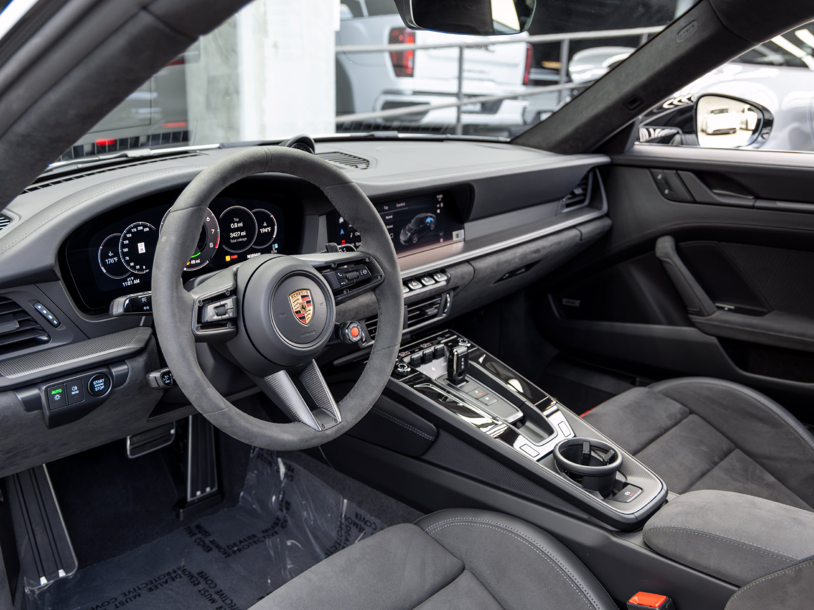 Certified 2025 Porsche 911 Carrera 4 GTS AWD/4WD image 4