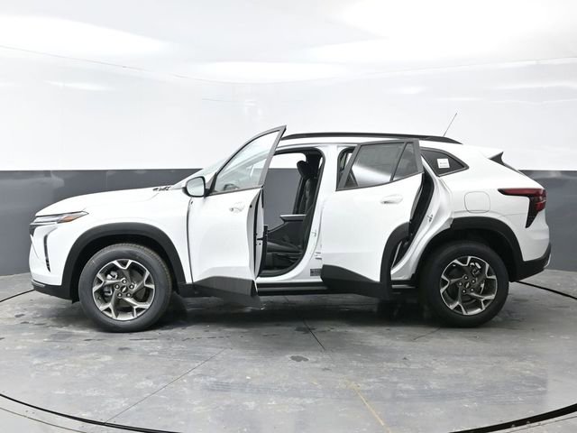 New 2026 Chevrolet Trax LT w/ Driver Confidence Package image 52
