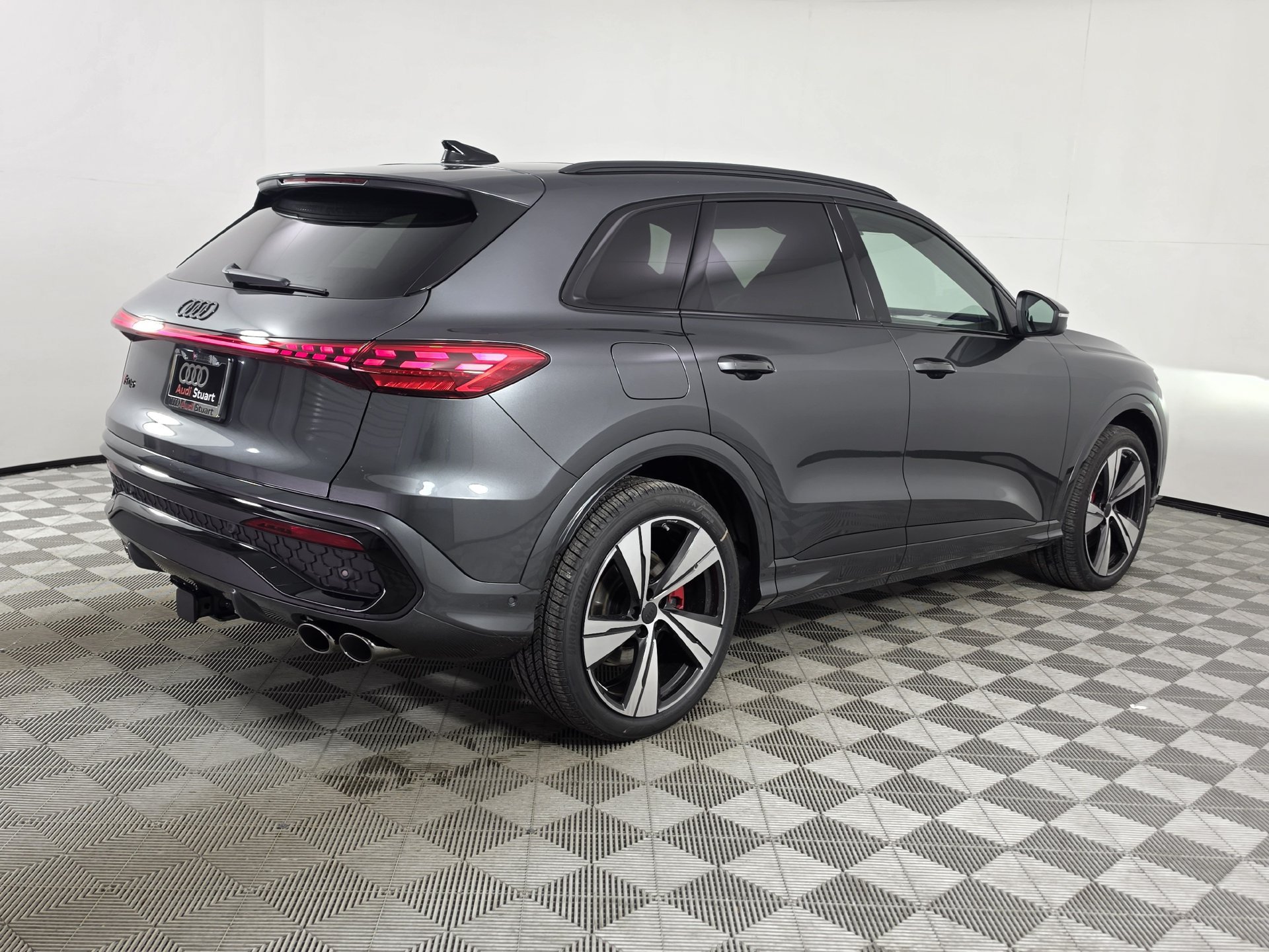 New 2026 Audi SQ5 Premium Plus AWD/4WD image 40