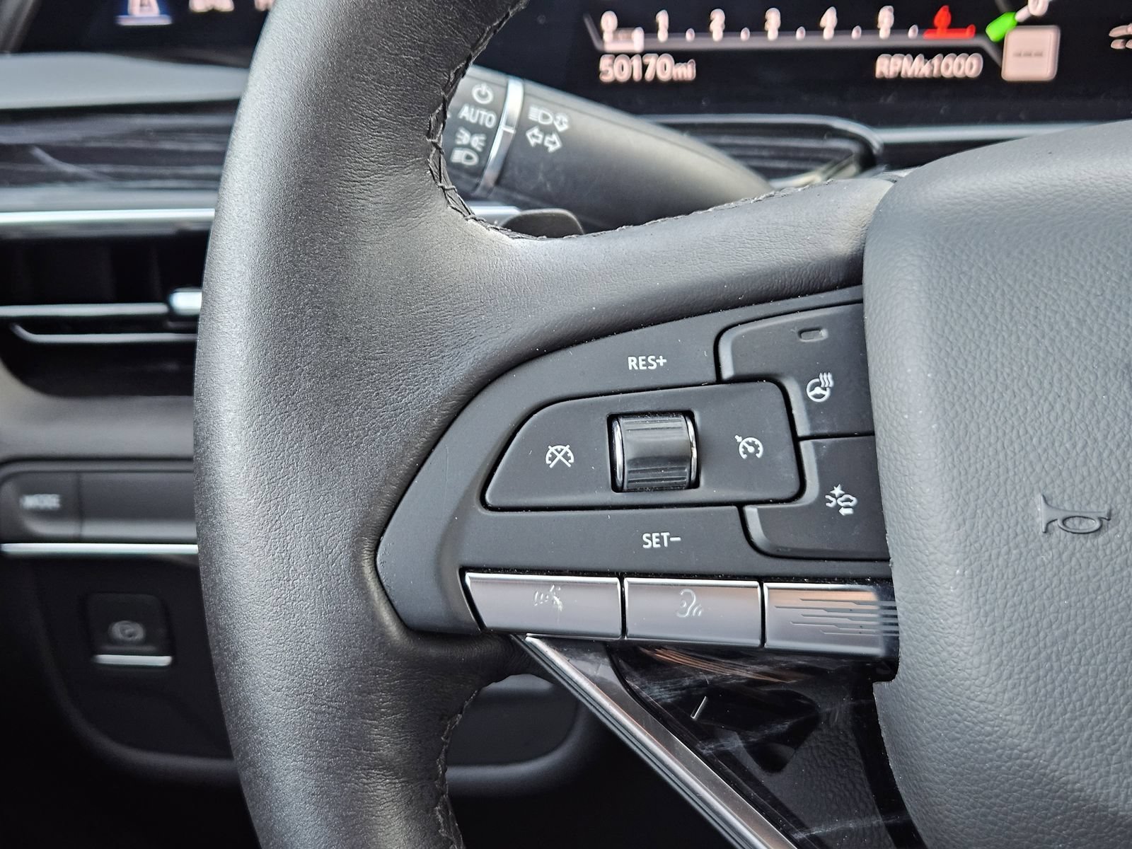 Certified 2022 Cadillac Escalade Sport RWD image 21