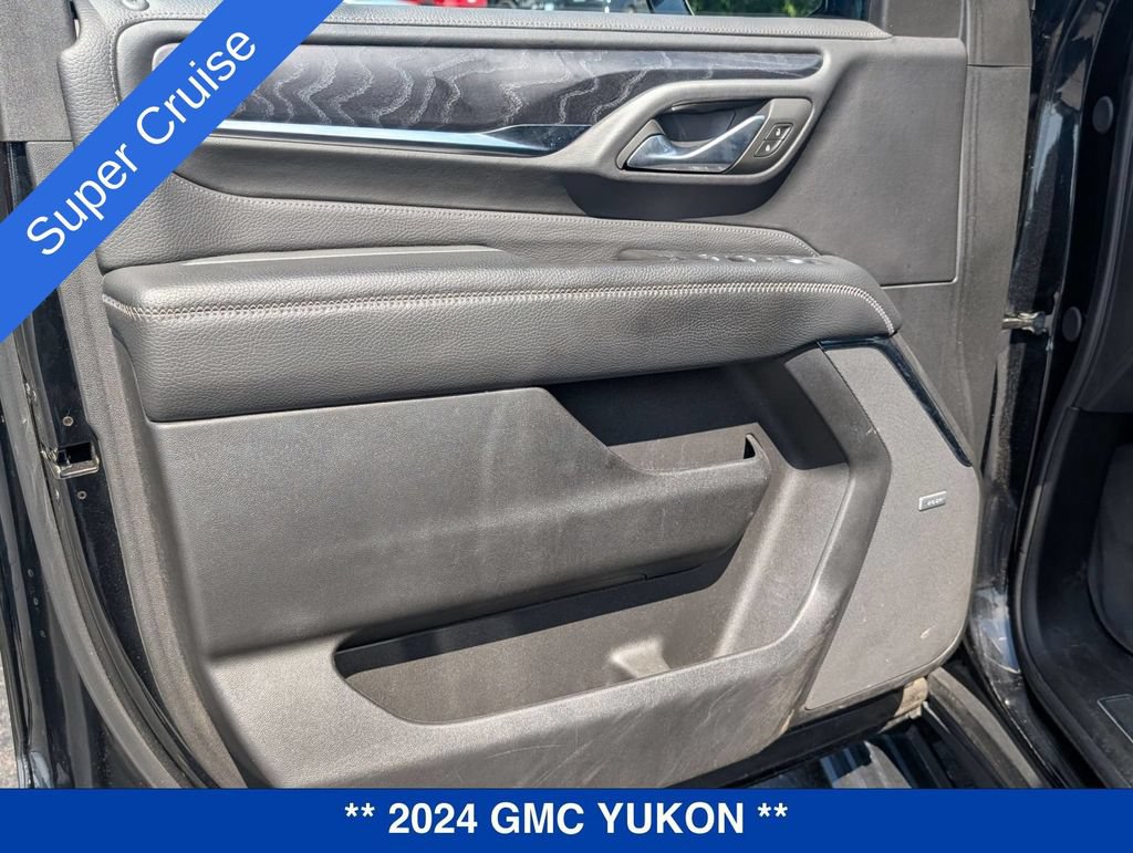 Used 2024 GMC Yukon Denali w/ Advanced Technology Package AWD/4WD image 21