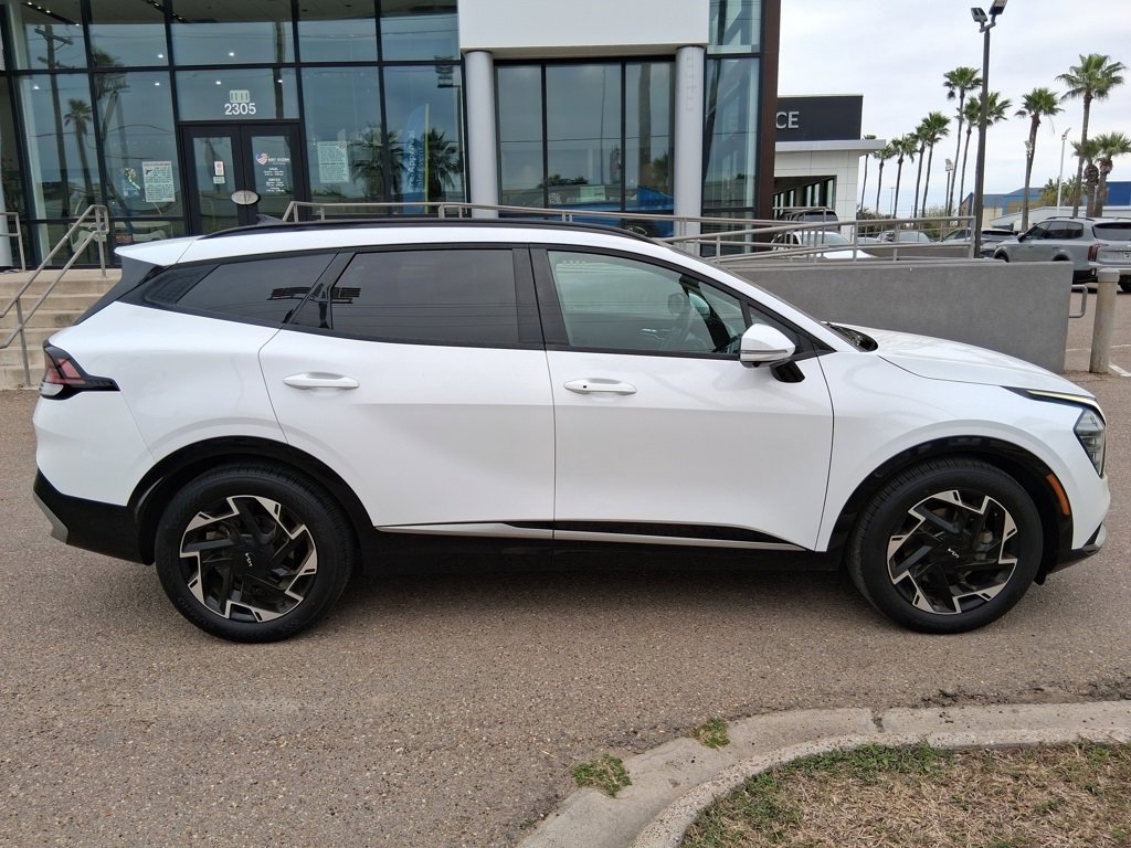 Used 2023 Kia Sportage SX image 9