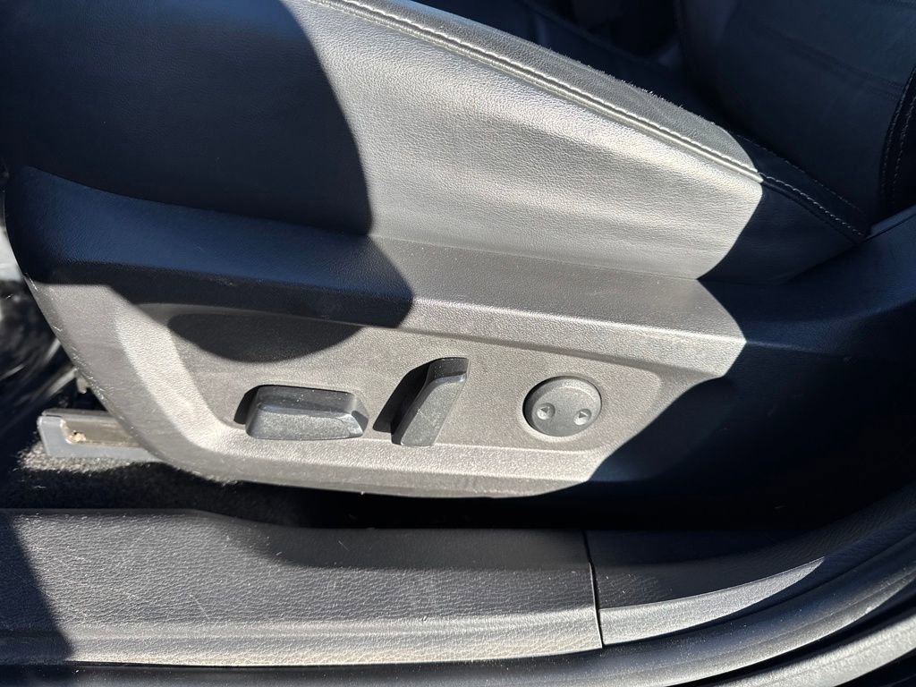 Used 2022 Mitsubishi Outlander SE image 27