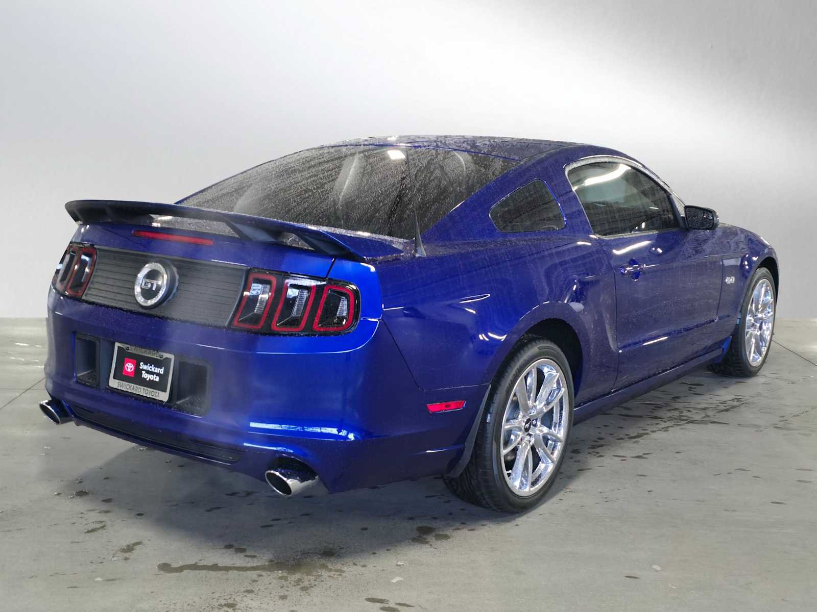 Used 2014 Ford Mustang GT Premium w/ GT Track Package image 3