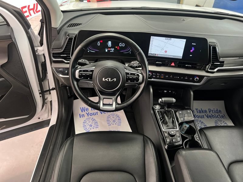 Certified 2024 Kia Sportage EX FWD image 25
