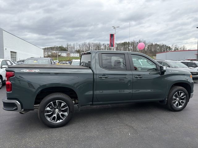 Used 2025 Chevrolet Silverado 1500 LT image 3