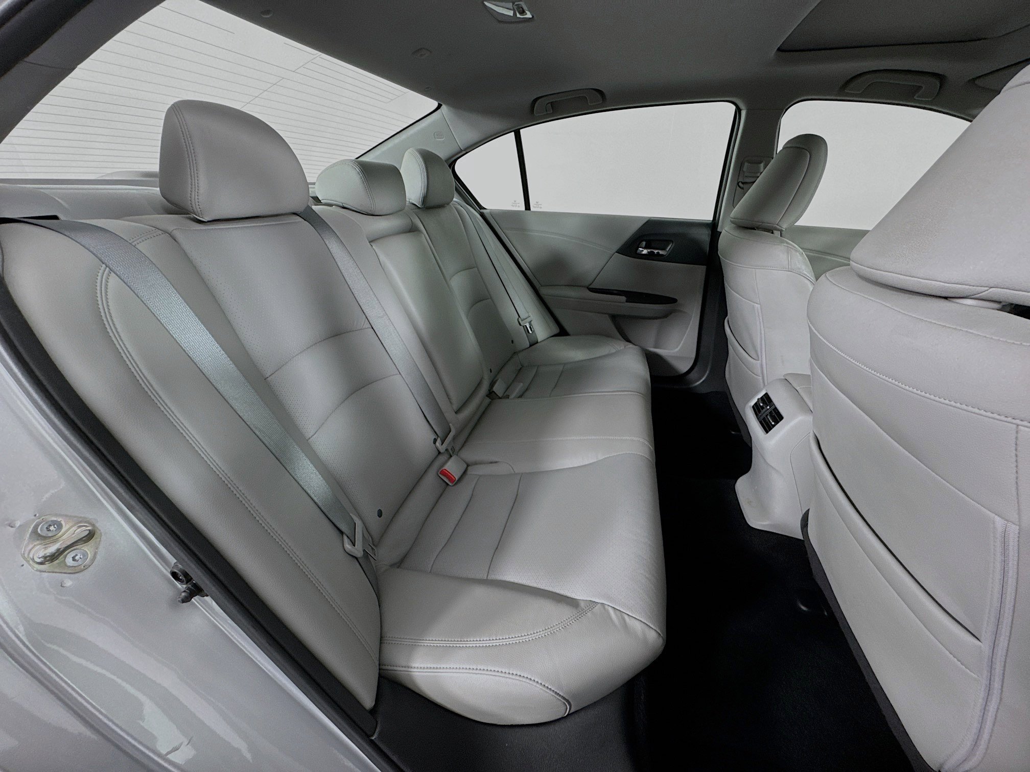 Used 2015 Honda Accord EX-L image 27