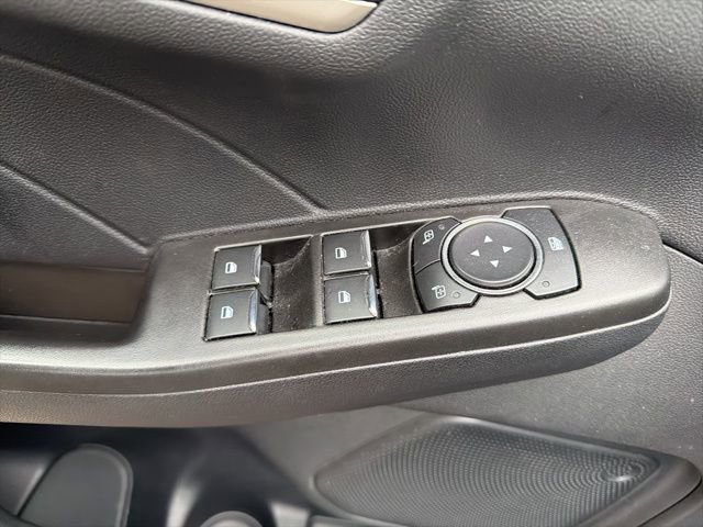 Used 2021 Ford Escape SE image 20