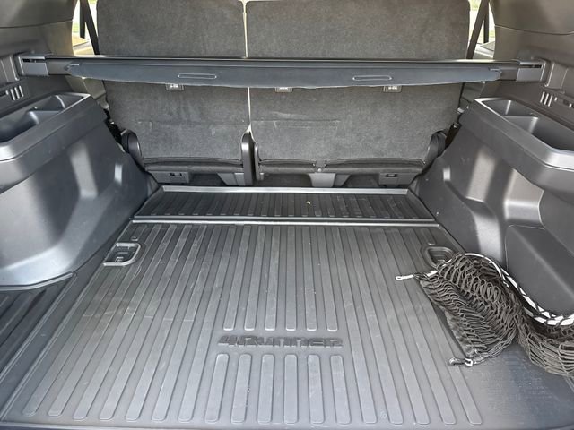 Used 2025 Toyota 4Runner SR5 AWD/4WD image 11