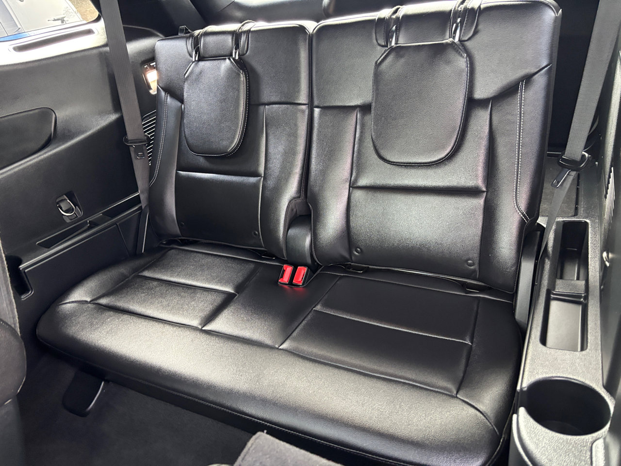 Used 2023 Ford Explorer ST w/ Equipment Group 401A image 13