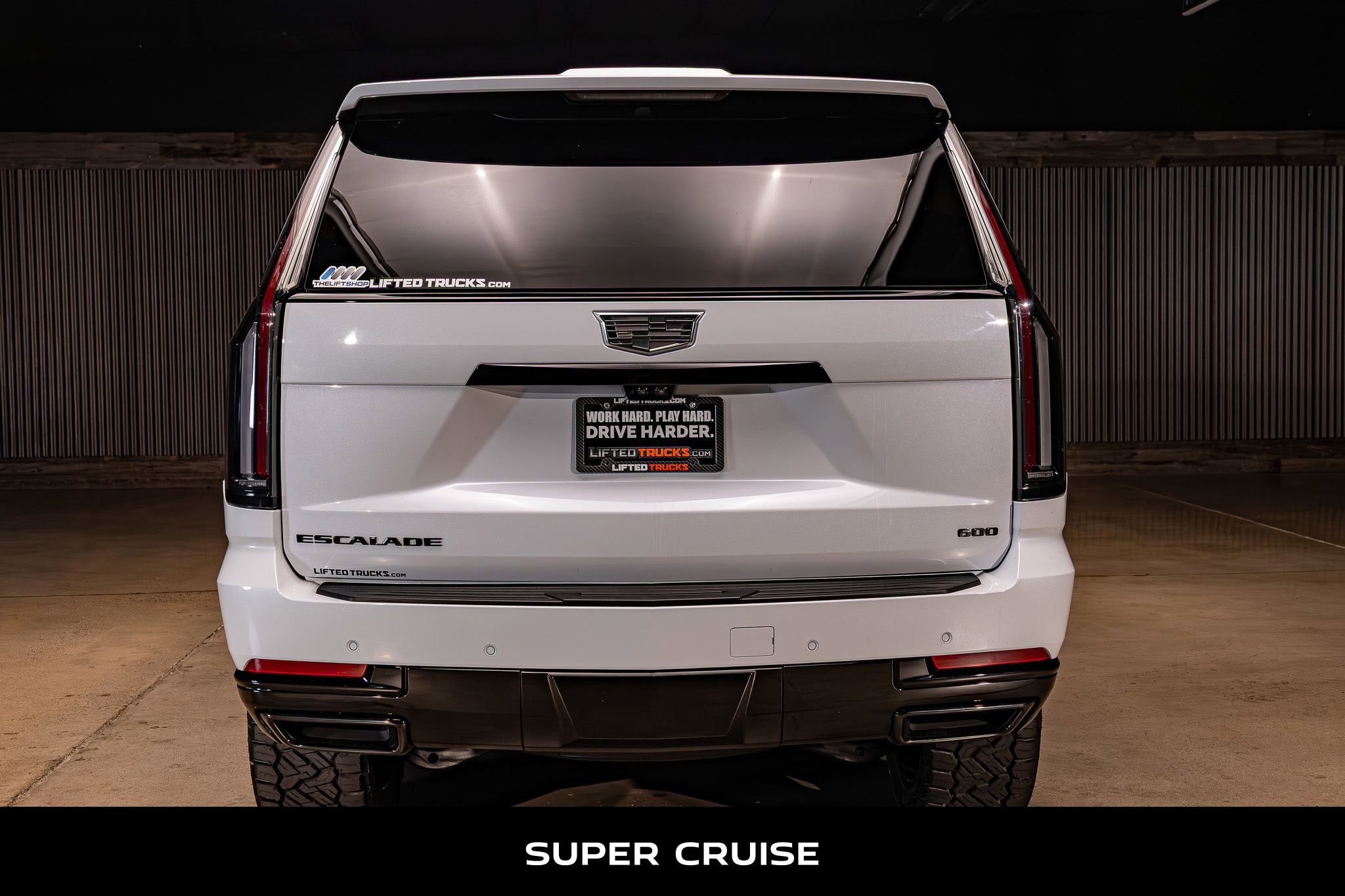 Used 2026 Cadillac Escalade Platinum Sport w/ LPO, ONYX Package image 8