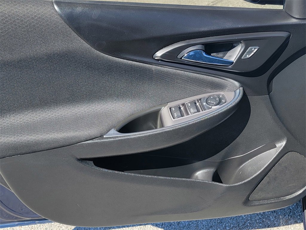 Used 2020 Chevrolet Malibu LT image 14