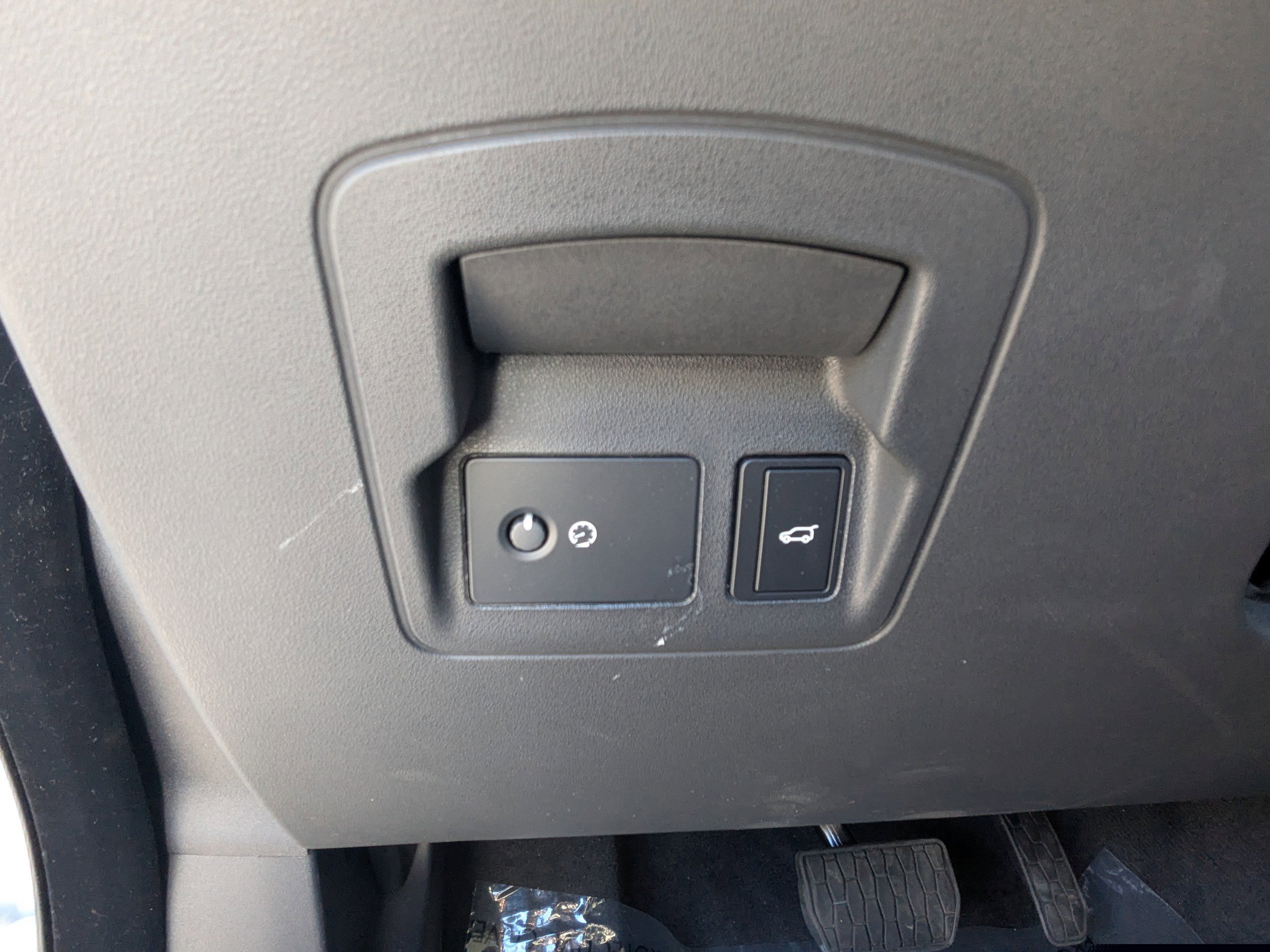 Used 2022 Land Rover Range Rover Velar S image 21