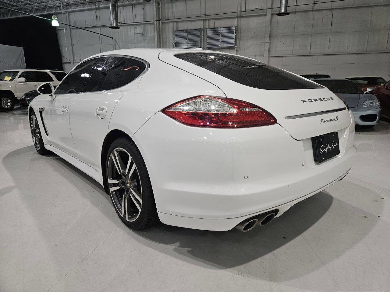 Used 2010 Porsche Panamera S image 31