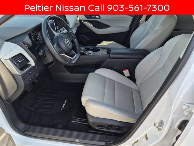 Certified 2024 Nissan Rogue SV w/ SV Premium Package FWD image 18