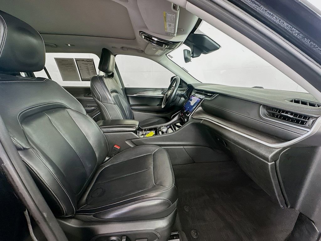 Used 2021 Jeep Grand Cherokee L Limited image 29