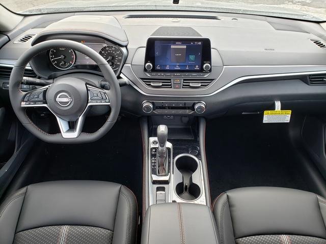 New 2025 Nissan Altima 2.5 SR image 15