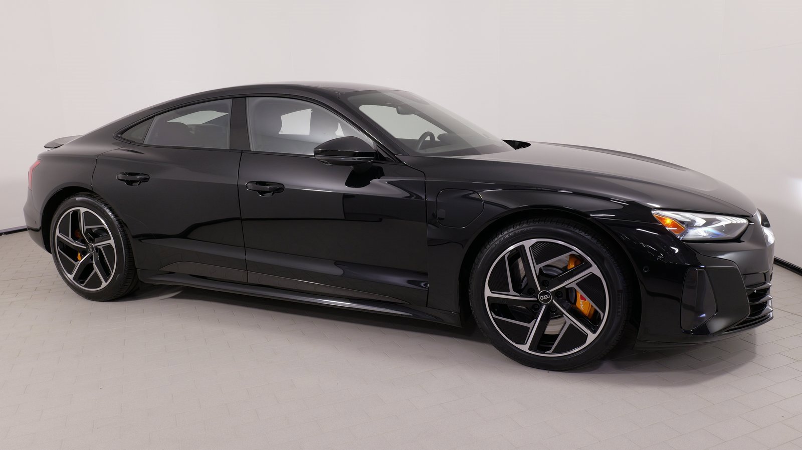 Used 2024 Audi RS e-tron GT w/ Carbon Performance Package image 9