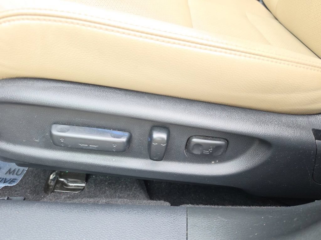 Used 2014 Honda Accord EX-L image 11