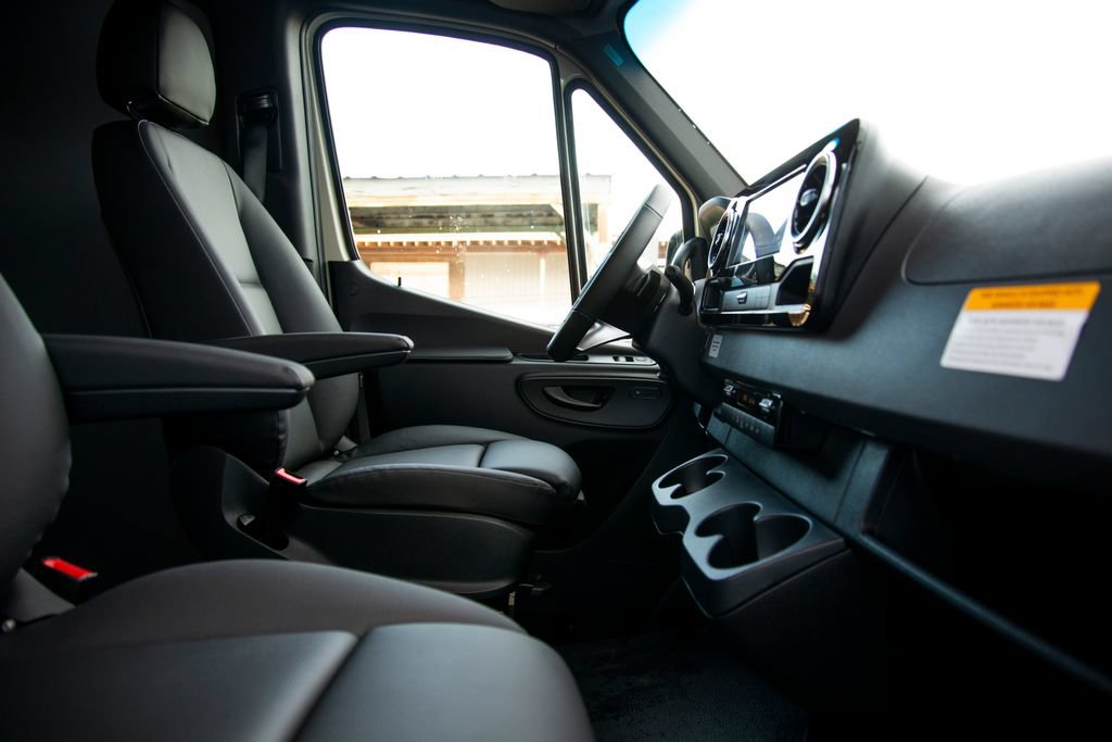 New 2026 Mercedes-Benz Sprinter 2500 image 15