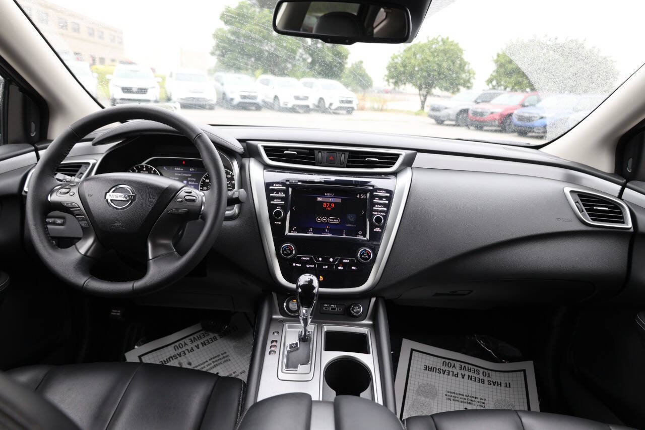 Used 2024 Nissan Murano SV w/ SV Midnight Edition Package AWD/4WD image 14