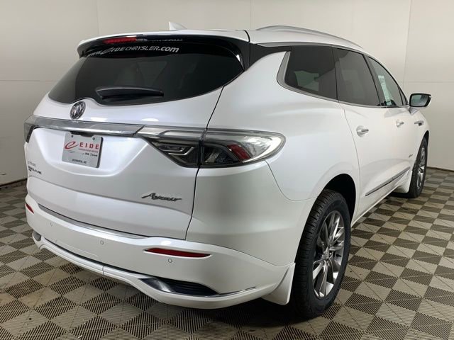 Used 2022 Buick Enclave Avenir w/ Avenir Technology Package image 13