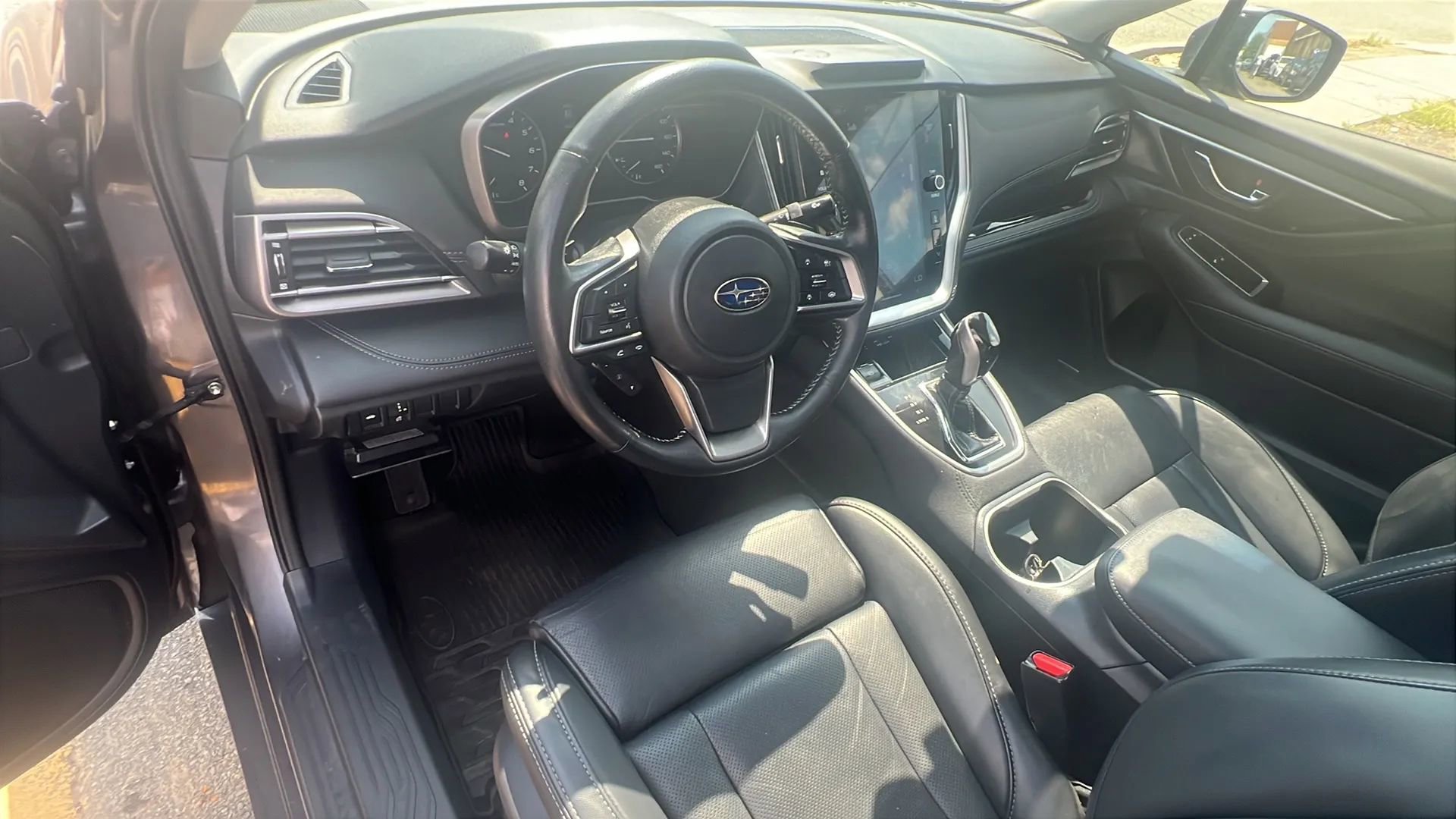 Used 2022 Subaru Legacy Limited XT w/ Popular Package #3 image 23