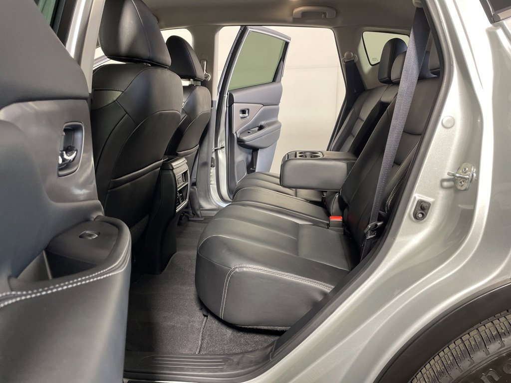 Used 2022 Nissan Murano SL w/ Cargo Package image 26