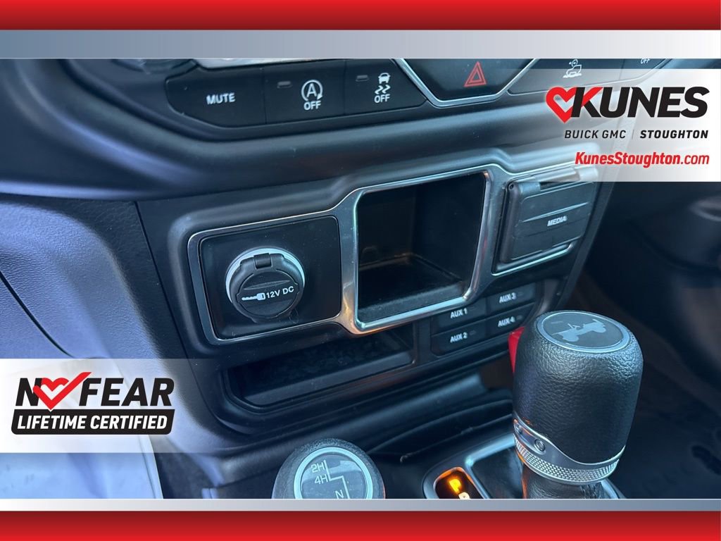 Used 2022 Jeep Wrangler Unlimited Sport AWD/4WD image 33