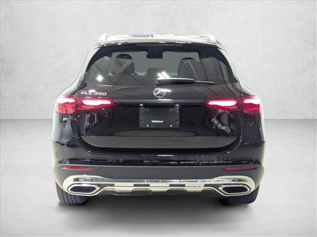 Used 2026 Mercedes-Benz GLC 300 image 7