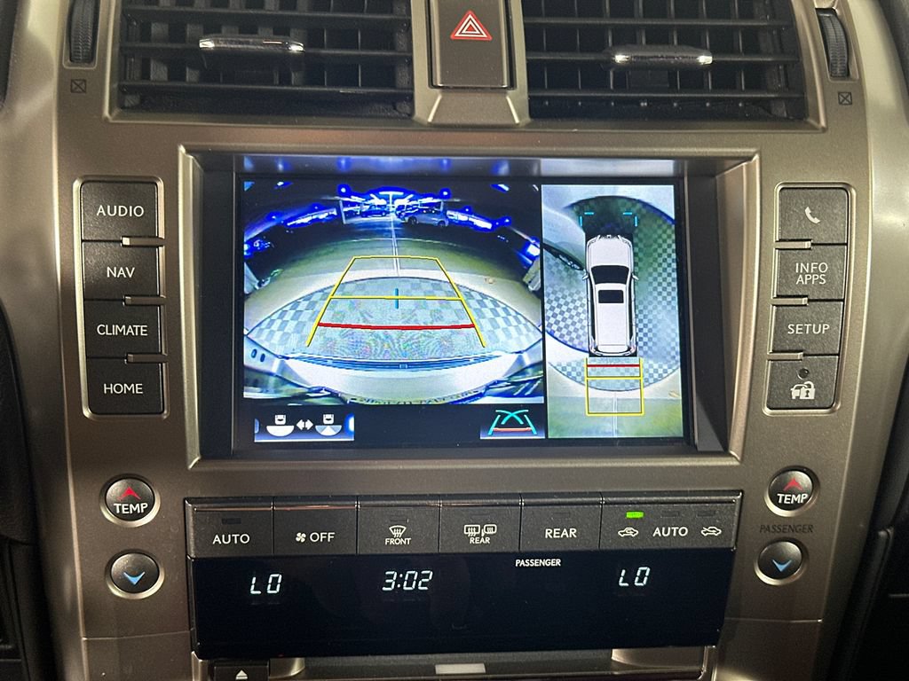 Used 2021 Lexus GX 460 Luxury w/ Accessory Package AWD/4WD image 29