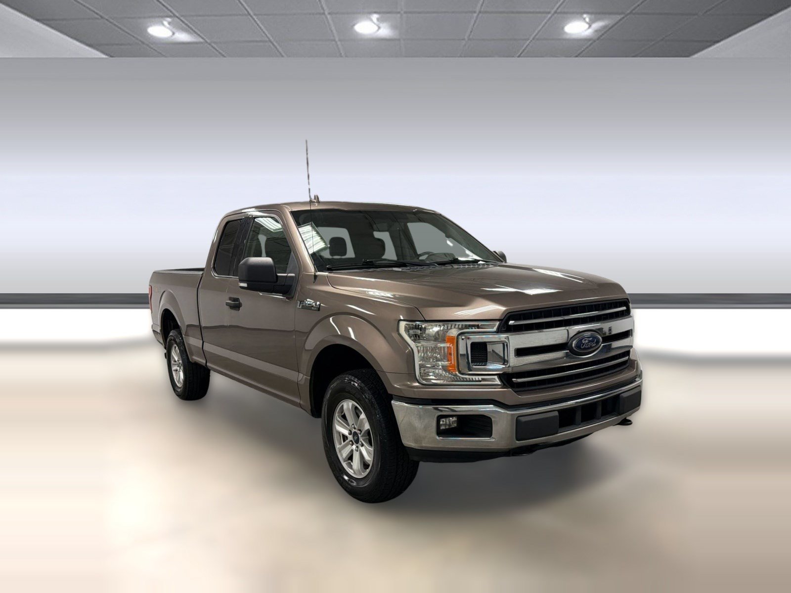 Used 2018 Ford F150 XLT w/ Equipment Group 301A Mid AWD/4WD image 5
