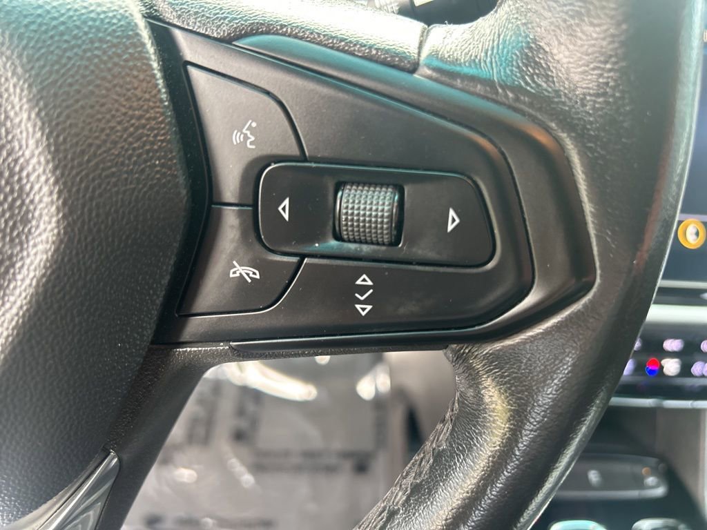 Used 2022 Chevrolet Bolt LT FWD image 19